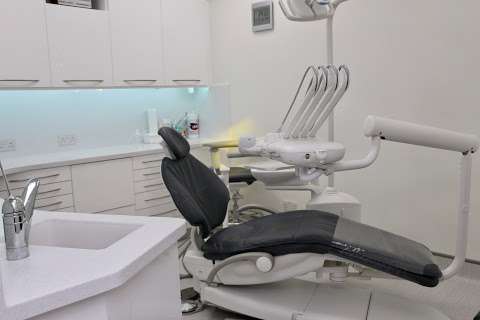H Williams & Associates Dental Surgery photo